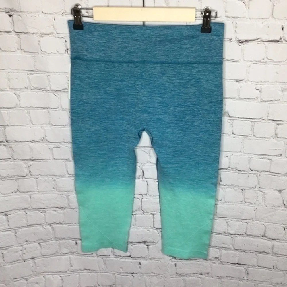 AMAZING SPORTS 0 to 5 athletic cropped leggings - Picture 7 of 9